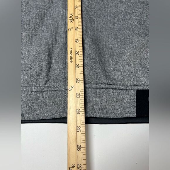 Reebok Softshell Athletic Jacket Full zip Hooded Gray Black Size L Fleece Lined - Picture 11 of 13